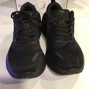 HOKA One One Men Black Bondi size 9 D ⚫️NEW⚫️